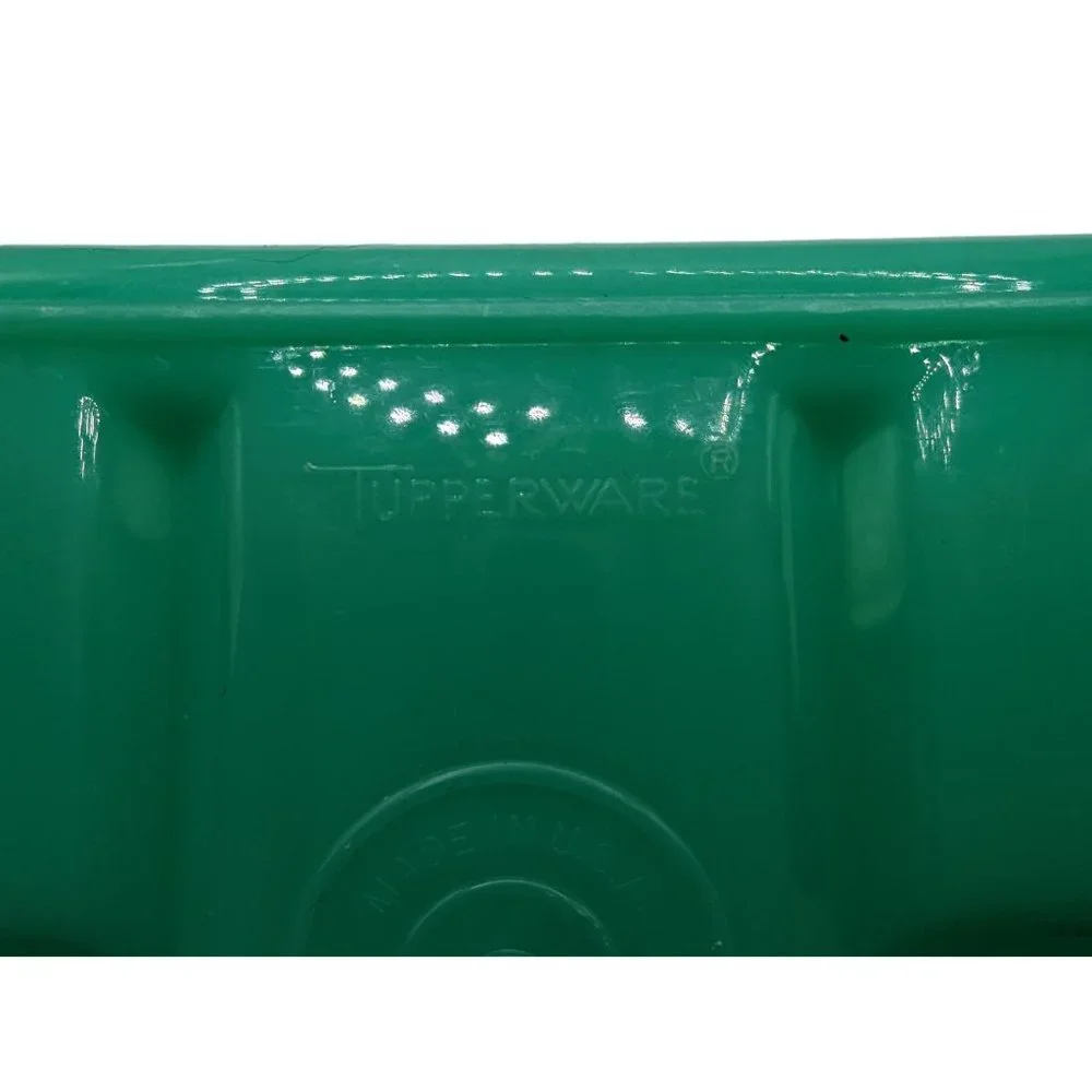 Vintage Tupperware Celery Vegetabl Crisper Keeper Jadeite Green Container W Lid